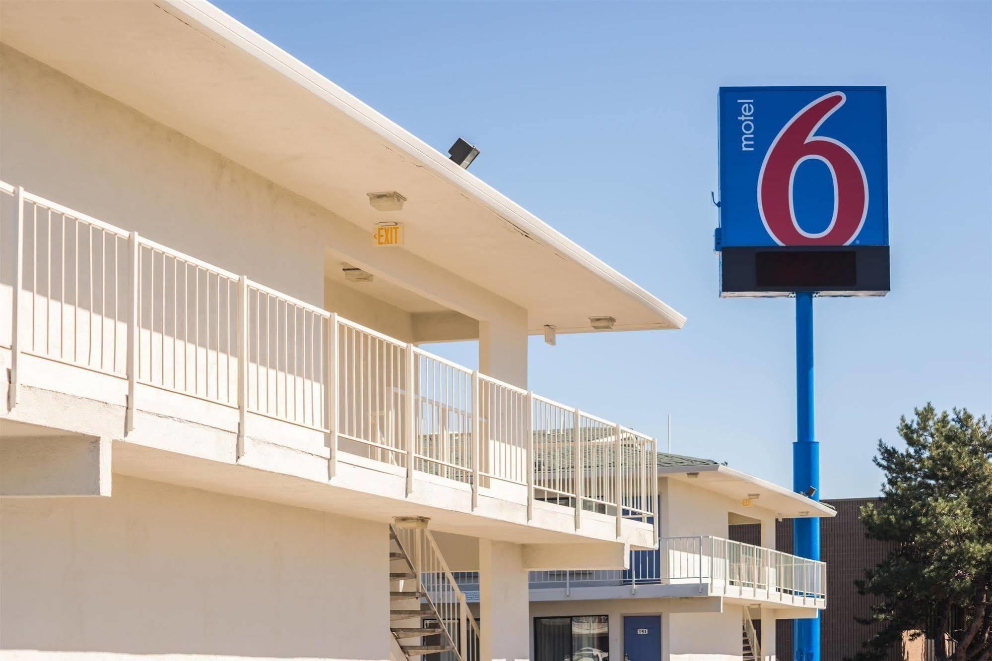 Motel 6-Reno, Nv - West 외부 사진