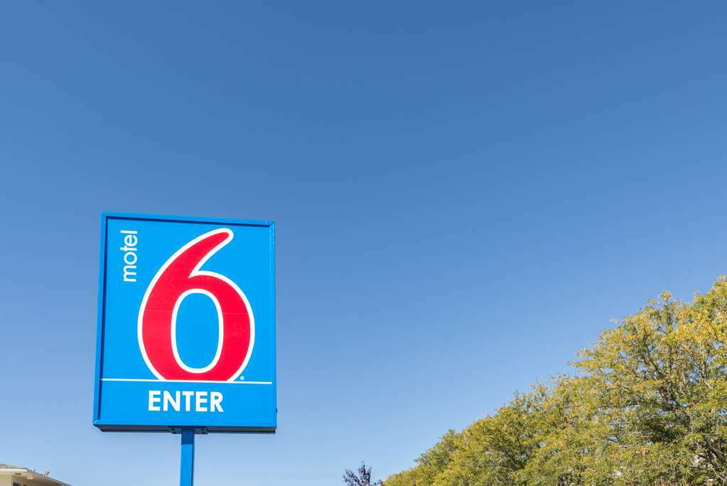 Motel 6-Reno, Nv - West 외부 사진